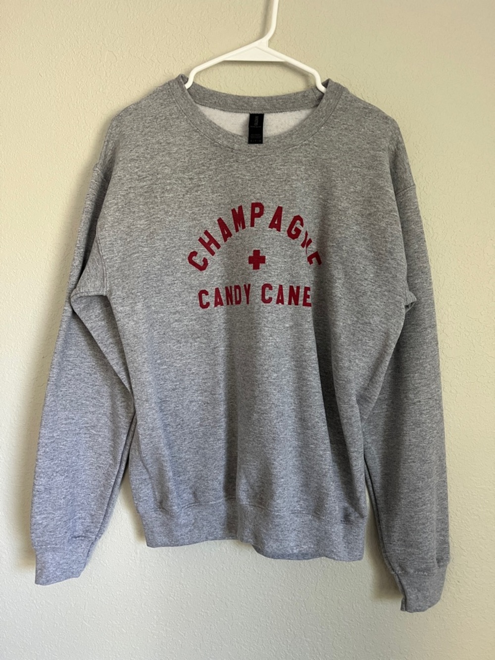 Gildan “Champagne + Candy Cane”Gray Heather Crewneck Sweatshirt. Small.